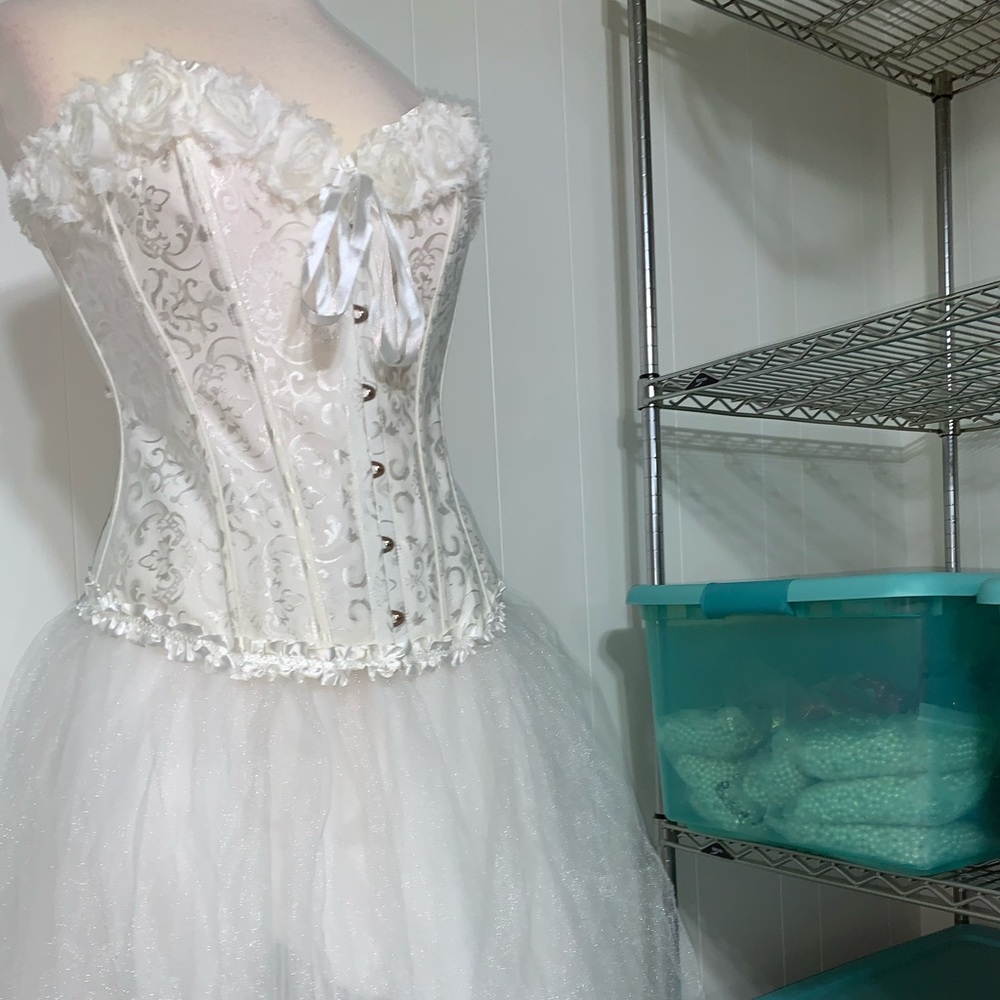 Corset brand new